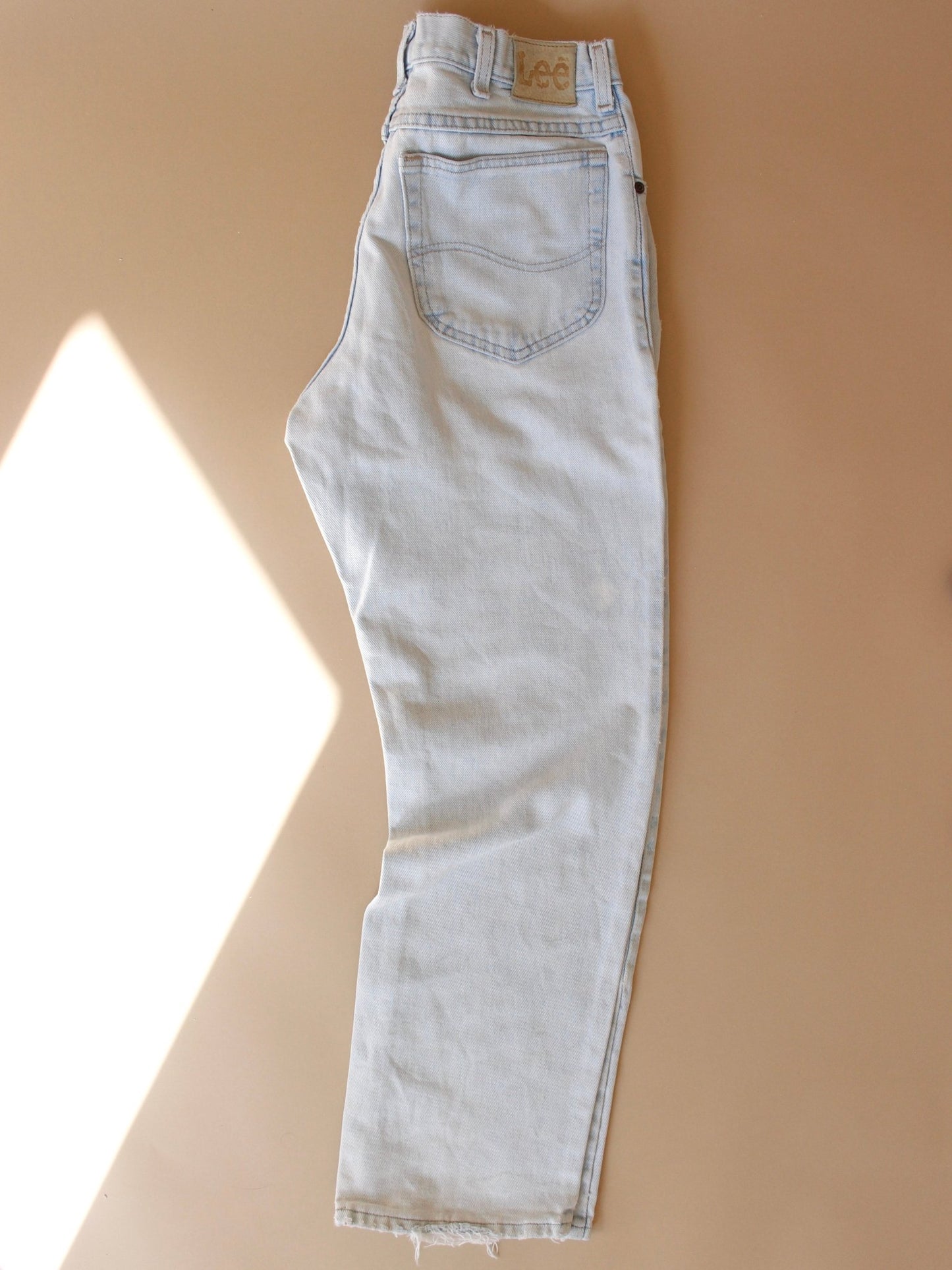 1990s Light Wash Lee Jeans